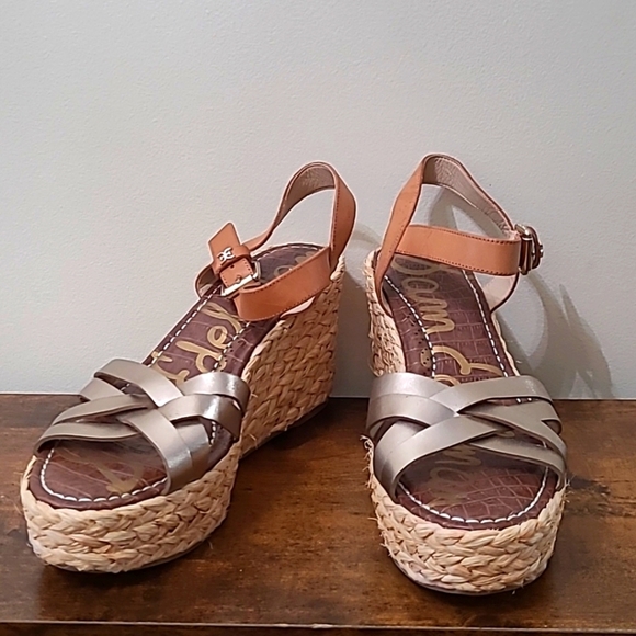 Sam Edelman Darline tan and gold wedge sandals size 10 - Picture 1 of 12